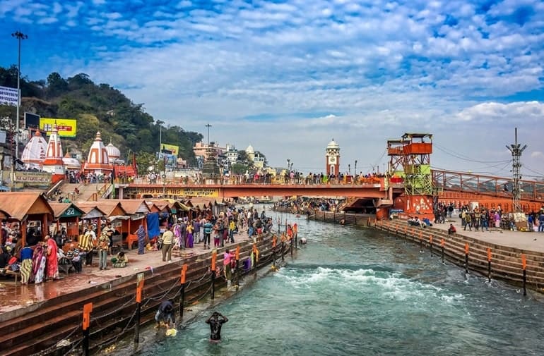 हरिद्वार में घूमने की जगह और दर्शनीय स्थल की जानकारी - Haridwar Tourist Places In Hindi