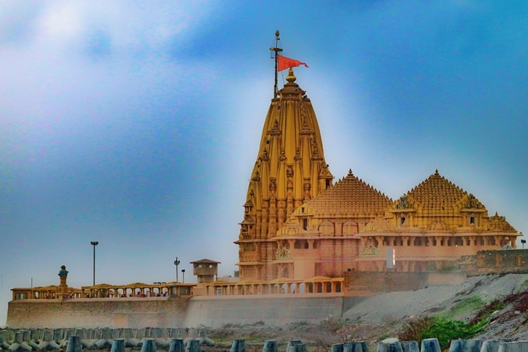 सोमनाथ मंदिर का इतिहास और रोचक तथ्य – Somnath Temple History And Facts In Hindi