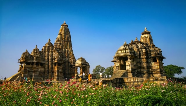 कन्दारिया महादेव मंदिर की संरचना - Kandariya Mahadeva Temple Architecture in Hindi
