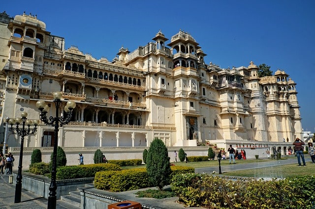 सिटी पैलेस का इतिहास - History Of City Palace Udaipur In Hindi