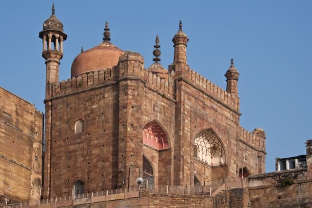 आलमगीर मस्जिद वाराणसी - Alamgir Mosque Varanasi In Hindi
