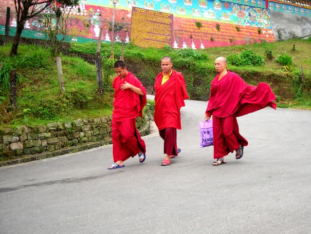 सिक्किम की पारंपरिक वेशभूषा- Sikkim Ka Pehnawa In Hindi