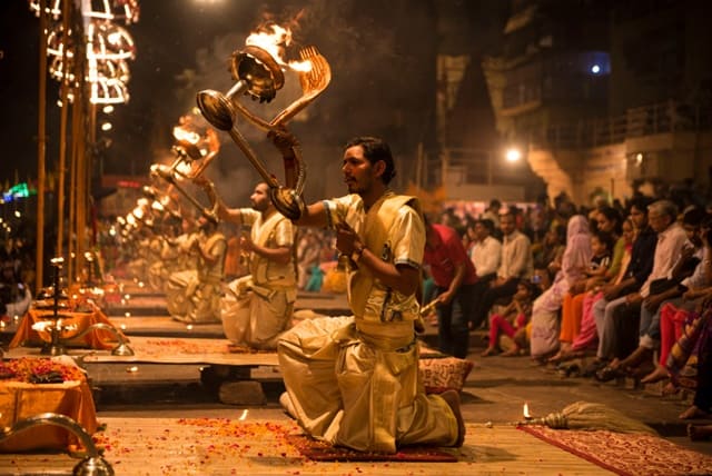 दशाश्वमेध घाट वाराणसी के प्रमुख मंदिर - Dashashwamedh Ghat Varanasi In Hindi