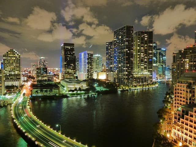विश्व की क्रूज राजधानी मियामी- Miami Vishv Ki Cruz Rajdhani In Hindi