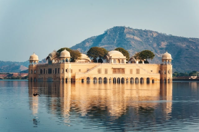 भारत में घूमने के स्थान जल महल जयपुर - Jal Mahal Jaipur Tourist Places In India In Hindi