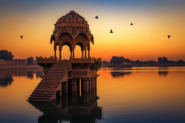 भारत में घूमने के स्थान पिछोला झील राजस्थान - Lake Pichola Rajasthan In Hindi