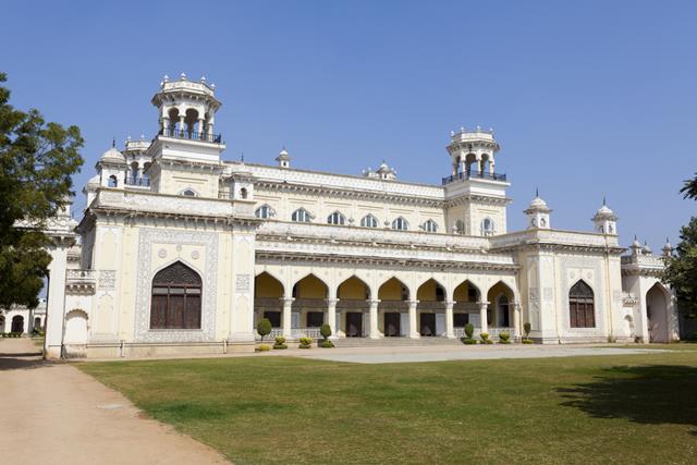 हैदराबाद में देखने लायक चौमहल्ला पैलेस - Chowmahalla Palace Hyderabad Tourist Places In Hindi