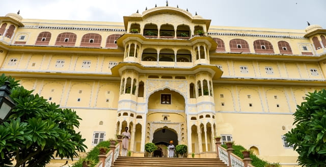 जयपुर शहर का सबसे प्रमुख पर्यटन स्थल समोदे पैलेस - Samode Palace Jaipur Ka Pramukh Paryatan Sthal In Hindi