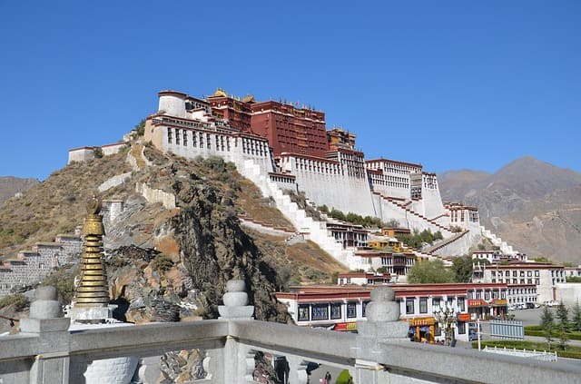 ल्हासा का पोटाला पैलेस - Lhasa’s Potala Palace In Hindi