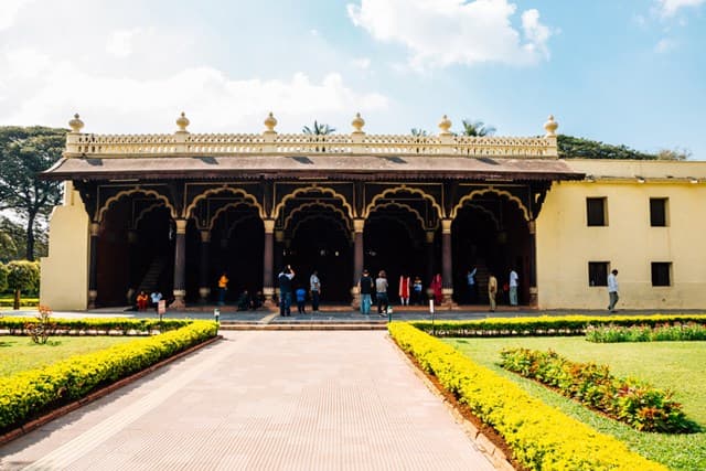 टीपू सुल्तान का समर पैलेस - Tipu Sultan's Summer Palace In Hindi