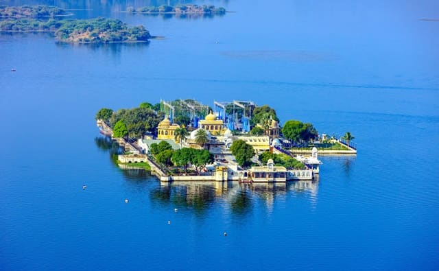 पिछोला झील घूमने का सबसे अच्छा समय- Best Time To Visit Lake Pichola In Hindi