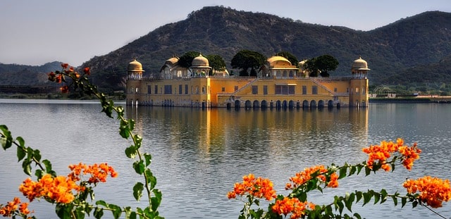 जल महल की वास्तुकला - Architecture Of Jal Mahal Or Water Palace In Hindi