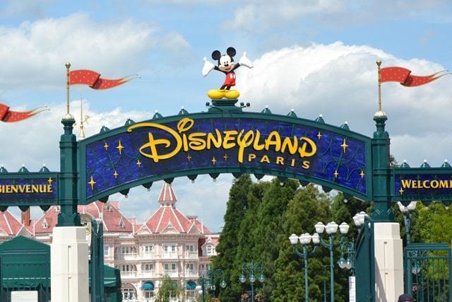 पेरिस में देखने की जगह डिज्नीलैंड - Disneyland Worth Seeing Place Of Paris In Hindi