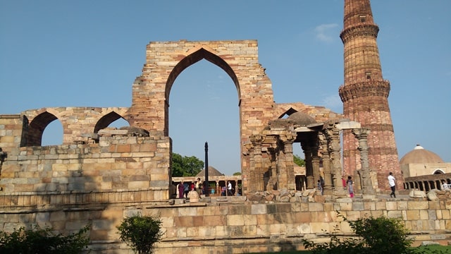 अशोक स्तंभ दिल्ली The Ashoka Pillar Delhi In Hindi