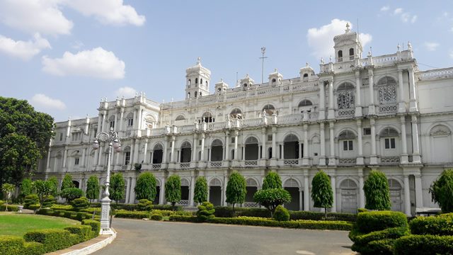ग्वालियर पर्यटन में फेमस सिंधिया संग्रहालय - Gwalior Paryatan Me Famous Scindia Museum In Hindi