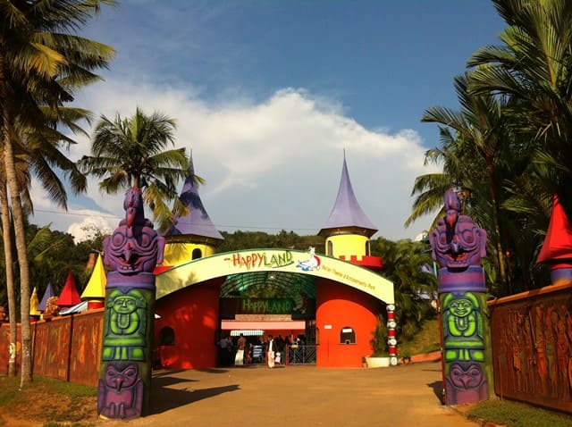 त्रिवेंद्रम में मनोरंजन के लिए हैप्पी लैंड वाटर थीम पार्क - Trivandrum Me Manoranjan Ke Lie Happy Land Water Theme Park In Hindi