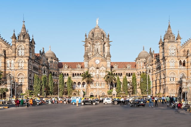 महाराष्ट्र का पर्यटन स्थल मुंबई - Maharashtra Ka Paryatan Sthal Mumbai In Hindi