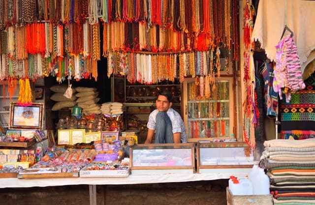 अजमेर का मार्केट - Shopping In Ajmer Rajsthan In Hindi