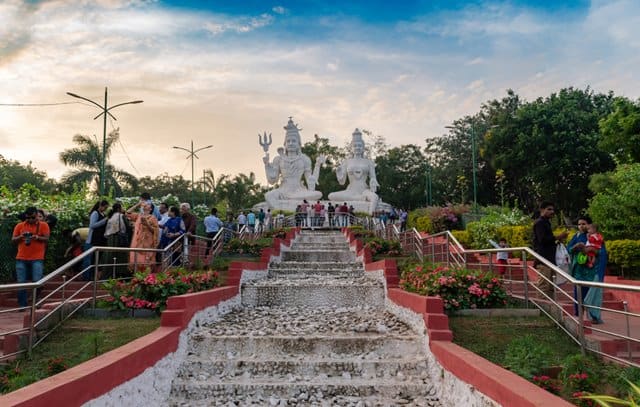 विशाखापट्टनम का फेमस पर्यटन स्थल कैलाशगिरी - Visakhapatnam Ka Famous Paryatan Sthal Kailasagiri In Hindi