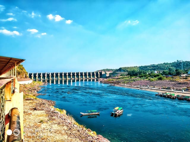 ओंकारेश्वर बांध घूमने जाने लायक जगह – Omkareshwar Dam Ghumne Jane Vali Jagah In Hindi