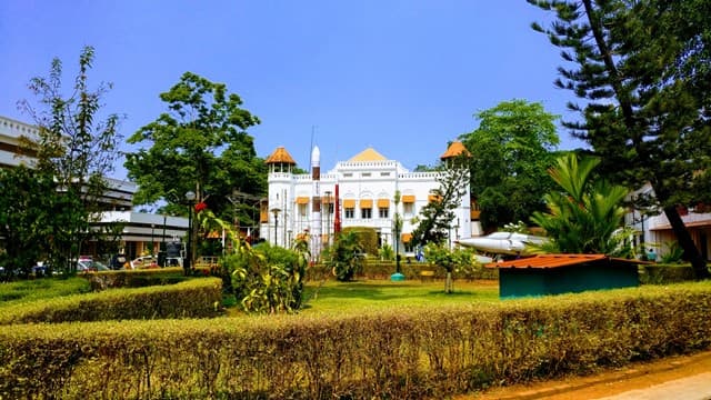 तिरुवनंतपुरम पर्यटन स्थल विज्ञान और प्रौद्योगिकी संग्रहालय - Thiruvananthapuram Me Paryatan Sthal Science And Technology Museum In Hindi