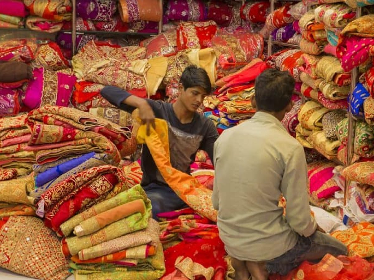 A Complete Guide to Jaipur for the Wedding Shopping Fun