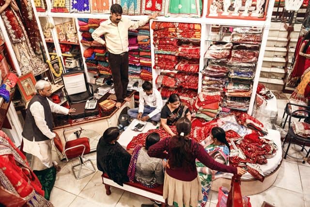 जयपुर का फेमस मार्किट किशनपोल बाजार - Jaipur Ka Kishanpole Bazar In Hindi