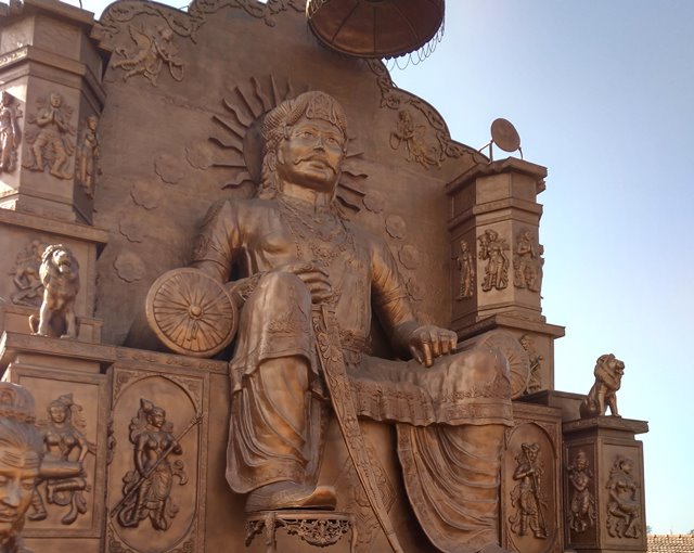 उज्जैन का विक्रम कीर्ति मंदिर संग्रहालय - Ujjain Ka Vikram Kirti Mandir Museum Dekhne Layak Jagah In Hindi