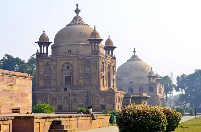 इलाहाबाद (प्रयागराज) में घूमने वाली जगहें - Best Places To Visit In Allahabad In Hindi