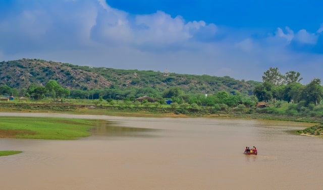 गुड़गांव के पर्यटन स्थल दमदमा झील - Gurgaon Ke Paryatan Sthal Damdama Lake In Hindi