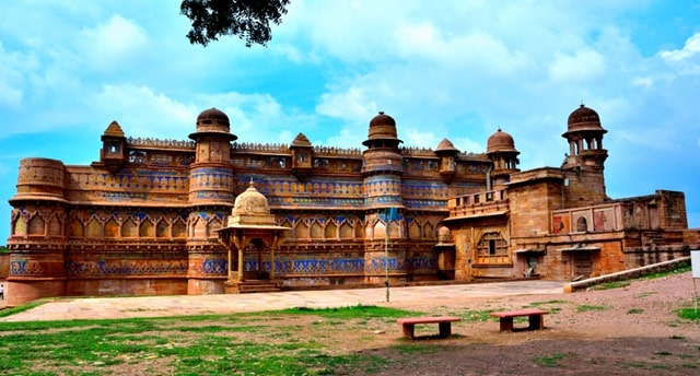 ग्वालियर में घूमने लायक जगह मान मंदिर पैलेस - Gwalior Me Ghumne Layak Jagah Man Mandir Palace In Hindi
