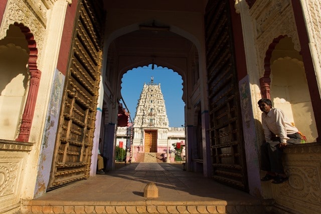 पुष्कर दर्शनीय स्थल रंगजी मंदिर – Pushkar Darshaniya Sthal Rangji Temple In Hindi