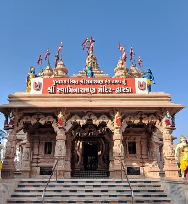 द्वारका पर्यटन में स्वामी नारायण मंदिर – Dwarka Paryatan Mein Shree Swaminarayan Temple In Hindi