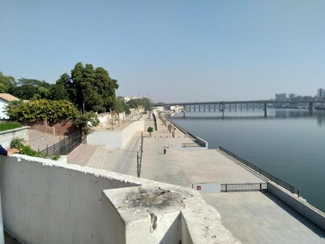 अहमदाबाद पर्यटन स्थान साबरमती रिवरफ्रंट - Ahmedabad Paryatan Sthan Sabarmati Riverfront In Hindi