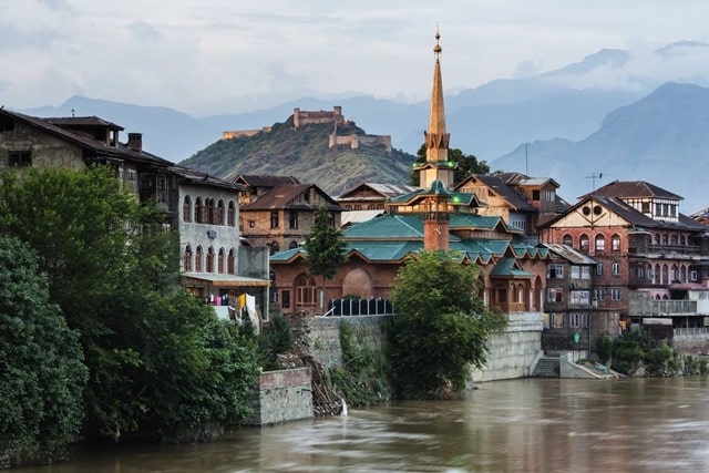 श्रीनगर घूमने जाने का सबसे अच्छा समय क्या है - Best Time To Visit Srinagar In Hindi