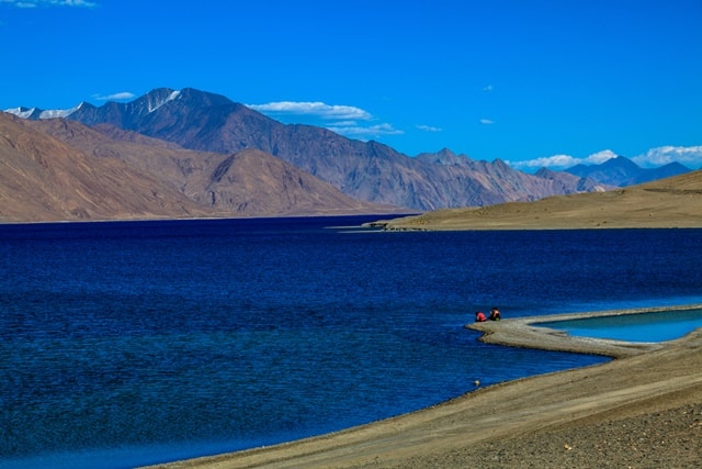 पैंगोंग त्सो के पर्यटन स्थल - What Are Places To See In Pangong Tso In Hindi