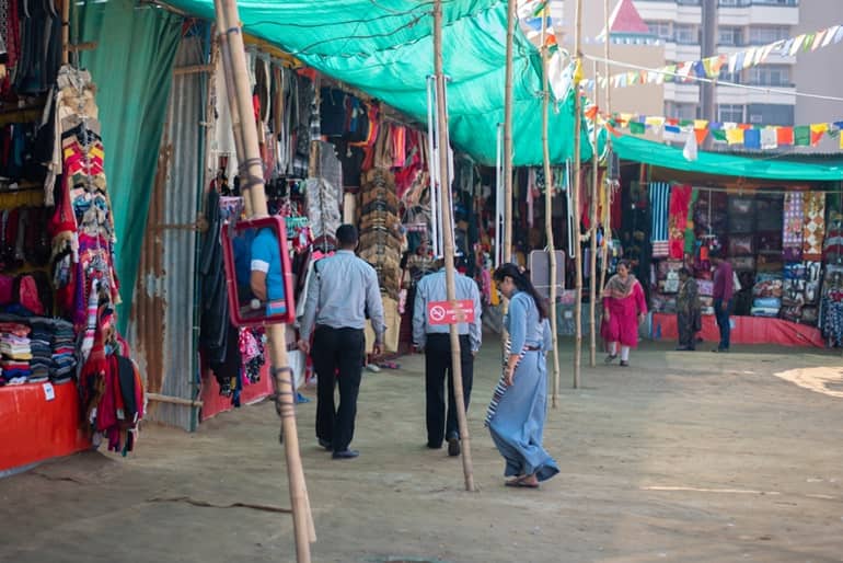मनाली का तिब्बती बाजार कितना महंगा है 