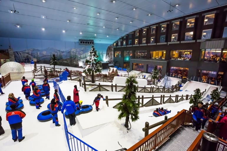 दुबई का आकर्षक स्थल स्की दुबई 