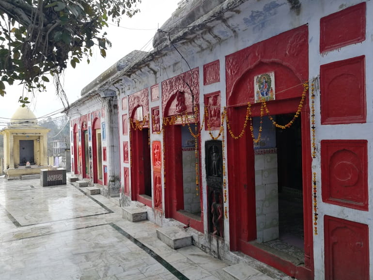 कालेश्वर महादेव मंदिर के दर्शन की जानकारी और पर्यटन स्थल - Kaleshwar Mahadev Temple In Hindi