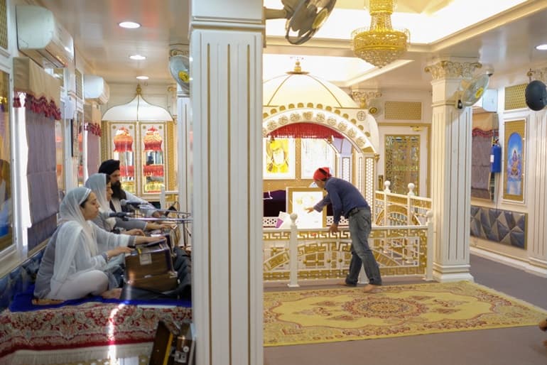 दुबई में धार्मिक स्थल गुरु नानक दरबार