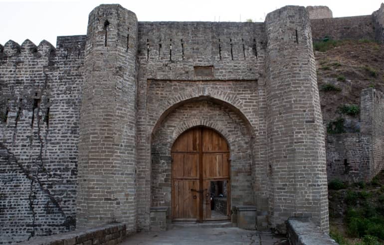 कांगड़ा में देखने के लिए ऐतिहासिक स्थान कांगड़ा किला 