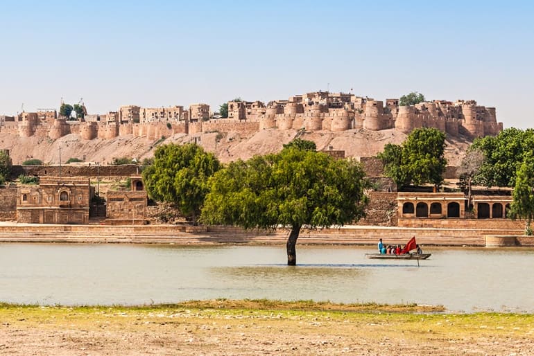 राजस्थान के पहाड़ी किला जैसलमेर किला
