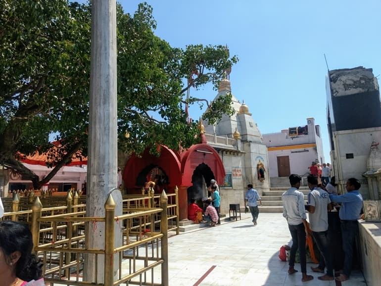 श्री नैना देवी जी मंदिर