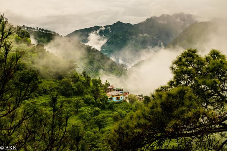 हिमाचल प्रदेश के चंबा के दर्शनीय स्थल और घूमने की जानकारी, Chamba In Hindi