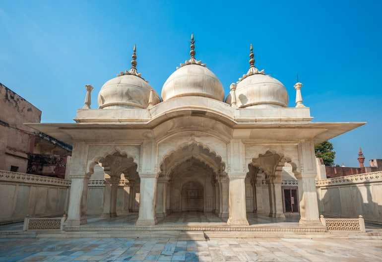 भारत की आठवीं प्रमुख मस्जिद, नगीना मस्जिद आगरा