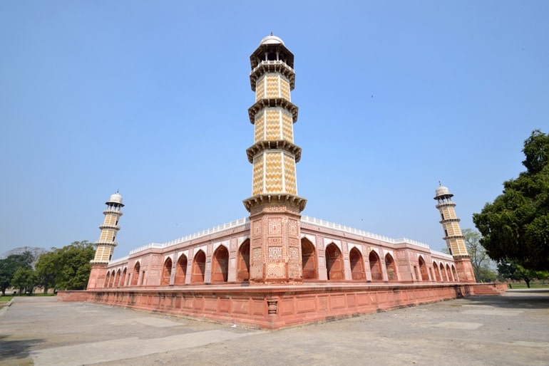 जहाँगीर के मकबरे की वास्तुकला 