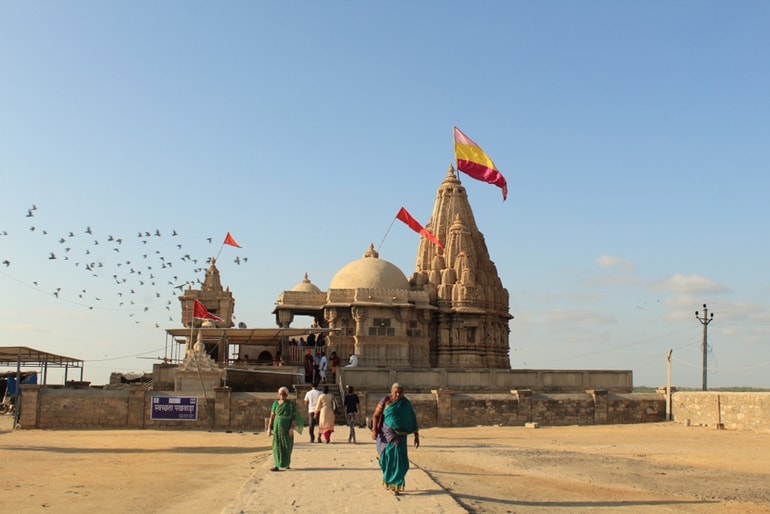 रुक्मणीदेवी मंदिर 