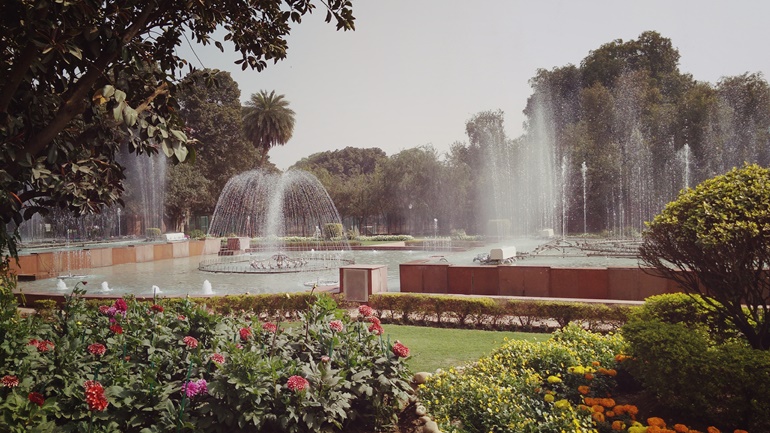  म्यूजिकल गार्डन मुगल गार्डन दिल्ली