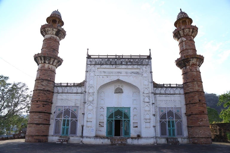 बारां जिले में देखने लायक जगह शाहाबाद शाही जामा मस्जिद