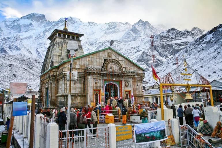 केदारनाथ मंदिर के दर्शन और यात्रा की पूरी जानकारी - Kedarnath Temple In Hindi
